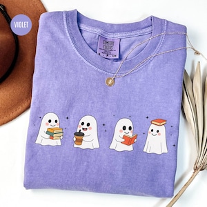 Bookish Ghost Comfort Colors Shirt: Halloween-Lese-T-Shirt