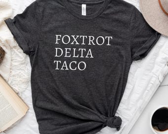 Camiseta FDT de F*ck Trump: protesta política feminista anti-Trump, foxtrot, delta-tango, anti-magazín