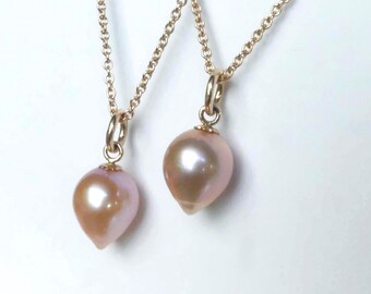 Light Blush Peach Pink Inverted Teardrop Freshwater Pearl Pendant Necklace, 14k Gold Filled Simple Loop Bail, Upside Down Drop Pearl Charm