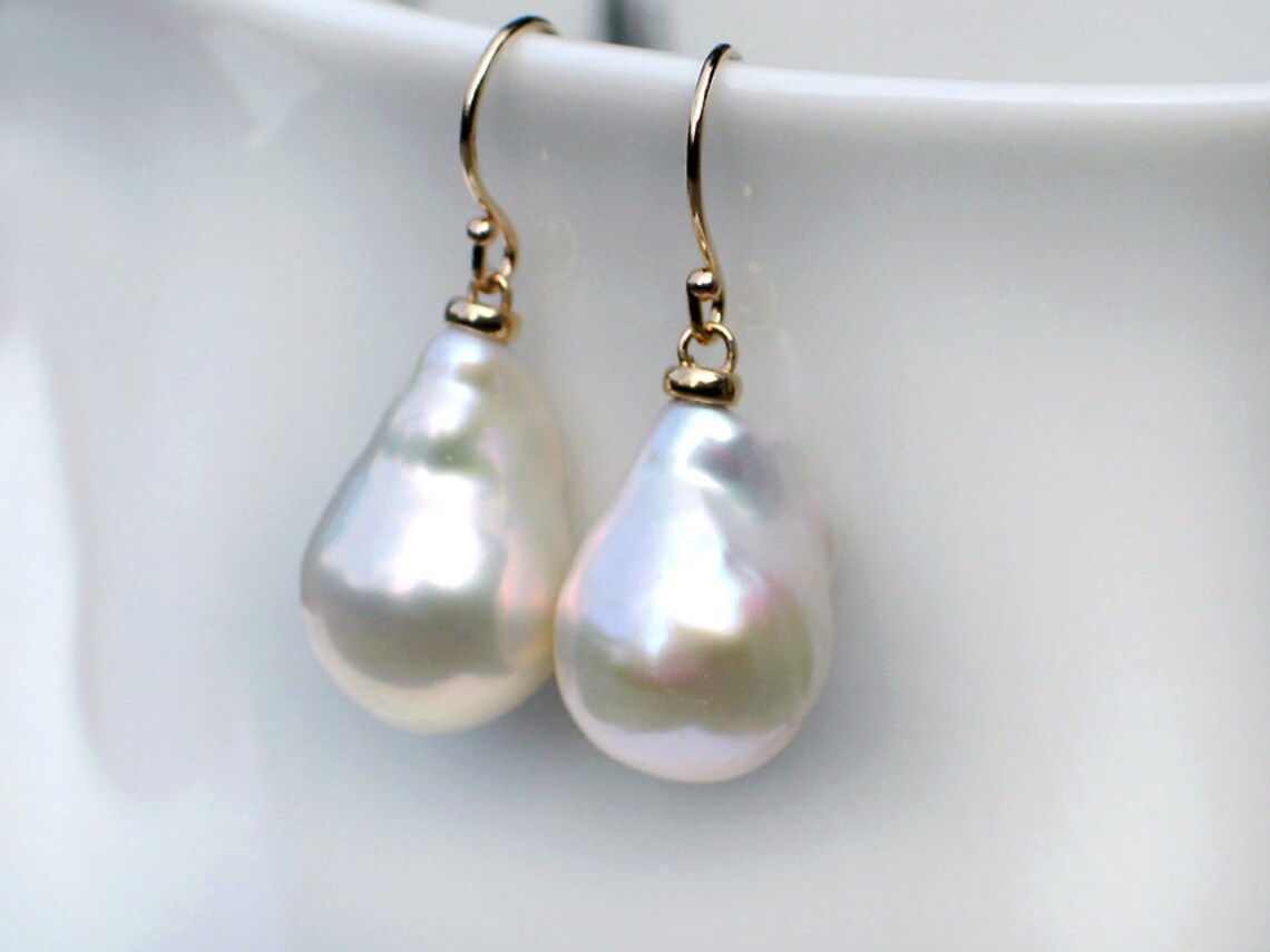 Baroque Pearl Earrings Ivory White Large Drop Pearls in 14K Etsy