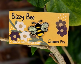 Bizzy Bee Emaille-Anstecknadel, 1,25 Zoll (ca. 3,2 cm) großer künstlerischer Anstecker