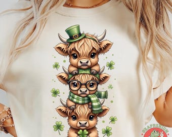 Schattige hooglandkoe St. Patrick's Day png, klaver koestapel png, ontwerp baby hooglandkoe, sublimatie gelukskoe, St. Patrick's png