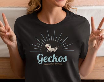 Funny Reptile Shirt, Reptile T-shirt, Reptile Lover Shirt, Reptile Lover Gift, Reptile Tee Shirt, Herpetologist Shirt, Herpetologist Gift,