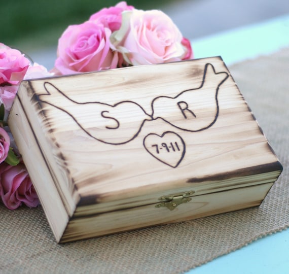 Items similar to Personalized Wedding Box Keepsake Rustic Wedding Decor