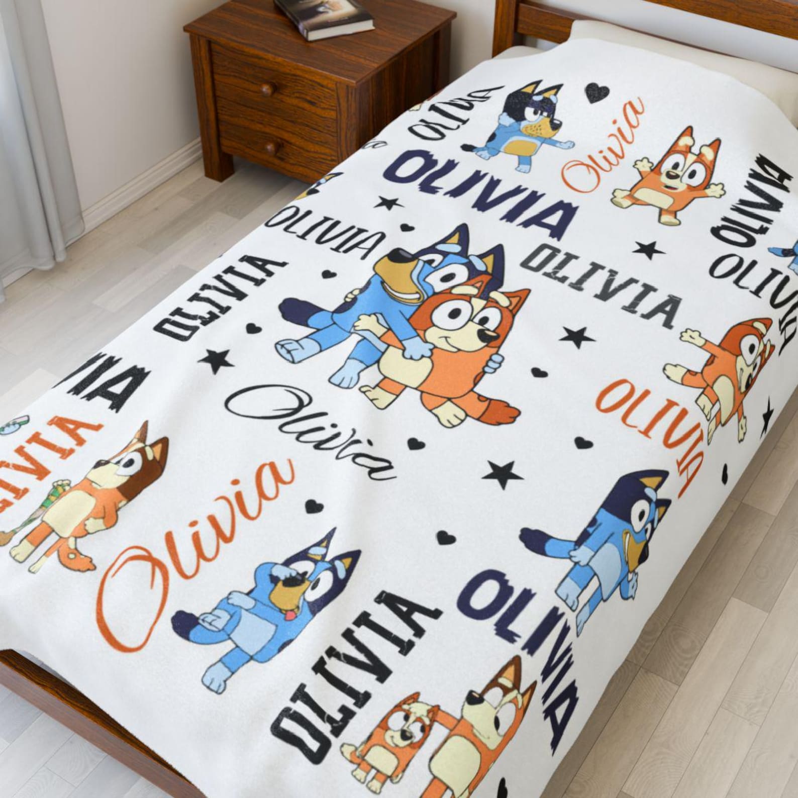 personalized-bluey-blanket-plush-throw-for-kids-baby-blanket-gift
