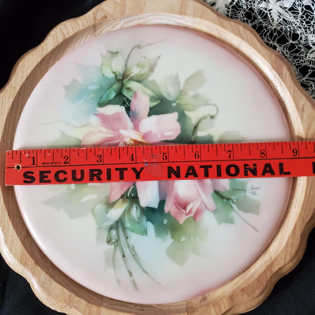 Vintage Hand Painted Porcelain Garden Rose Plaque: Solid Oak