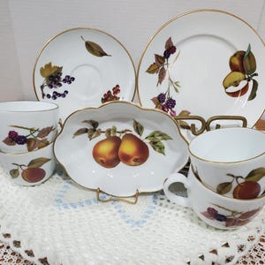 Royal Worcester Evesham - Etsy