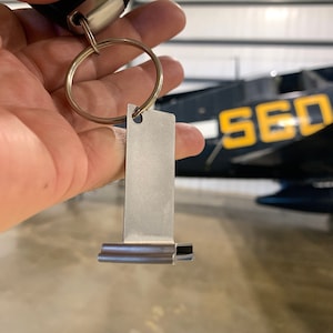 1950&#39;s North American USAF Air Force Sabre F-86F General Electric J47 Turbojet Turbine Stator Vane Blade Keychain  - Pilots Aviation Gift