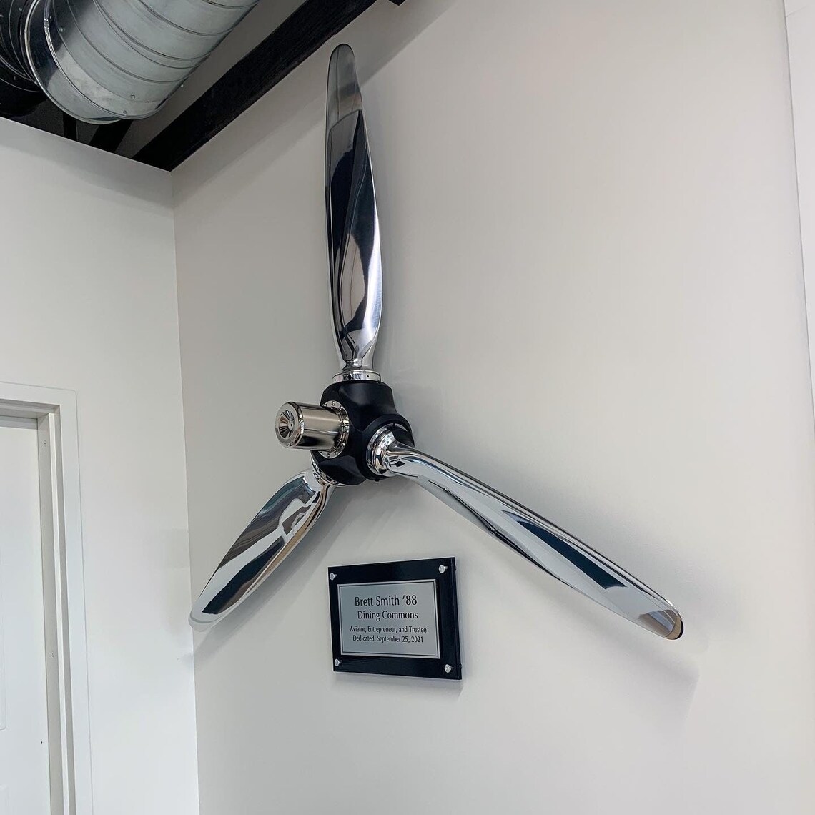 3-bladed Mccauley Cessna 74