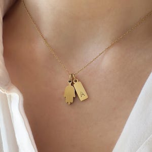 Collar con amuleto de la suerte / Joyería personalizada impermeable / Collar con inicial, collar con símbolo personalizado, amuleto de protección Hamsa / Regalo significativo
