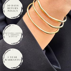 Puede incluir: Un letrero de madera r&uacute;stica con la palabra "Welcome" escrita a mano. El letrero presenta un acabado envejecido y un dise&ntilde;o sencillo y acogedor, ideal para un porche o entrada.