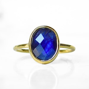 Sapphire ring - solid yellow 14k gold ring with natural sapphire - rose cut sapphire - oval sapphire - blue sapphire