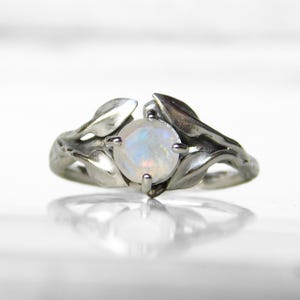 Elven Monnstone Wedding Ring, Elven Engagement Ring, Dark Elven Natural Stone Engagement Ring, Moonstone Engagement Ring, Ring of Power