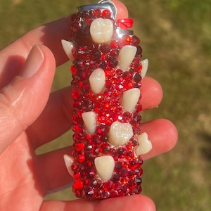 Aanstekerdoosje met strass-steentjes | Navulbare aanstekerhoes met sprankelende bling | Bedazzled kristallen aanstekerhoes | Cadeau voor haar