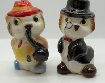 Vintage Anthropomorphic Owl Detectives Salt Pepper Shakers Birds Japan Colorful