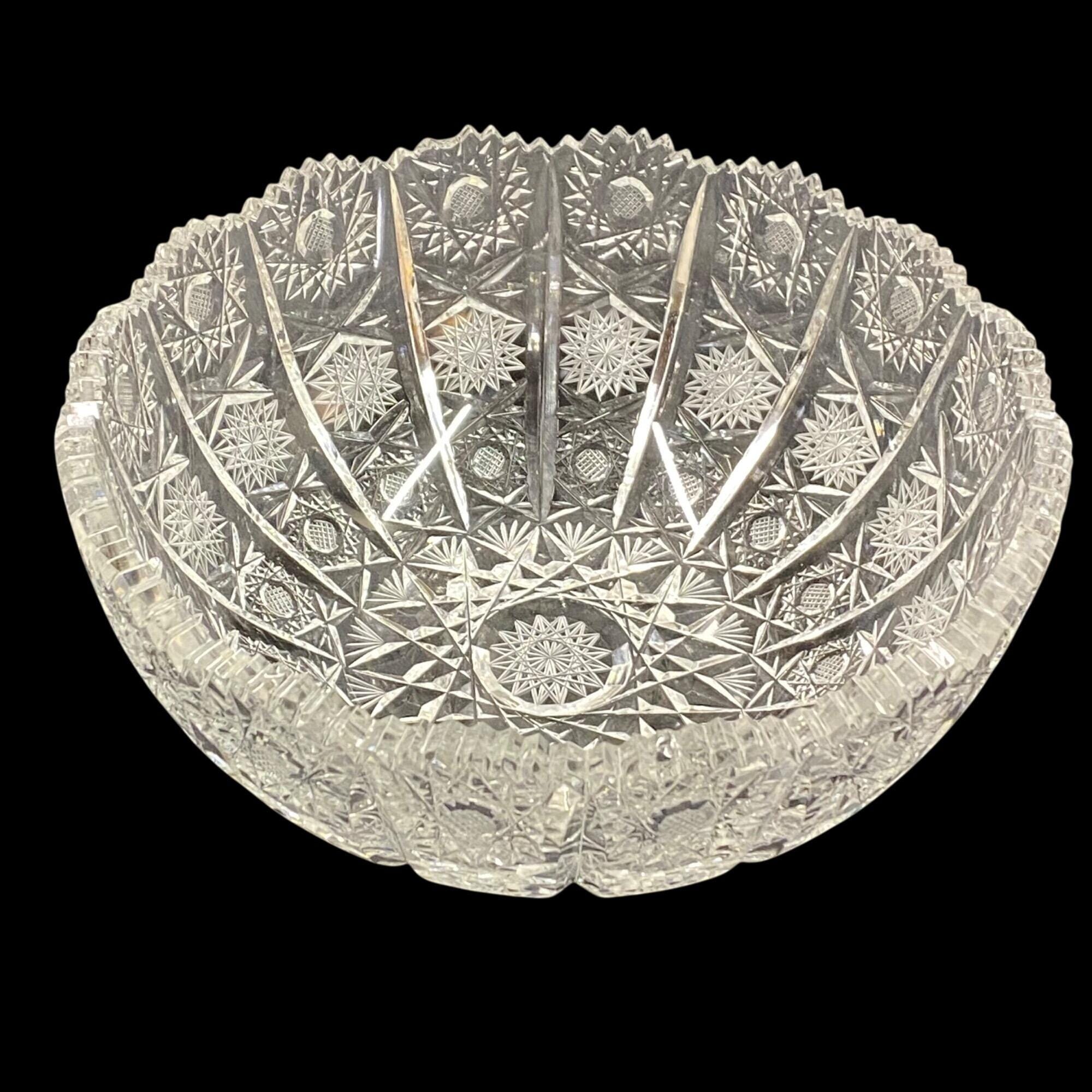 チェコのカットガラスボウル チェコのカットガラスボウル チェコのカットガラスボウル 美術品