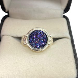 Vintage Sterling Silver Round Purple Blue Druzy Gemstone Ring Size 6.5/7 Sajen