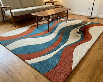 Hand Tufted Wool Area Rug – Abstract Wavy Burnt Orange & Teal, Mid-Century Modern