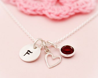 Collar pequeño con inicial y corazón en plata de ley, joyería personalizada estampada a mano
