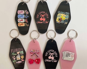 Retro Motel Keychain/Funny Keychains/Motel Keychain/Funny Gifts/Accessories/Custom Keychains