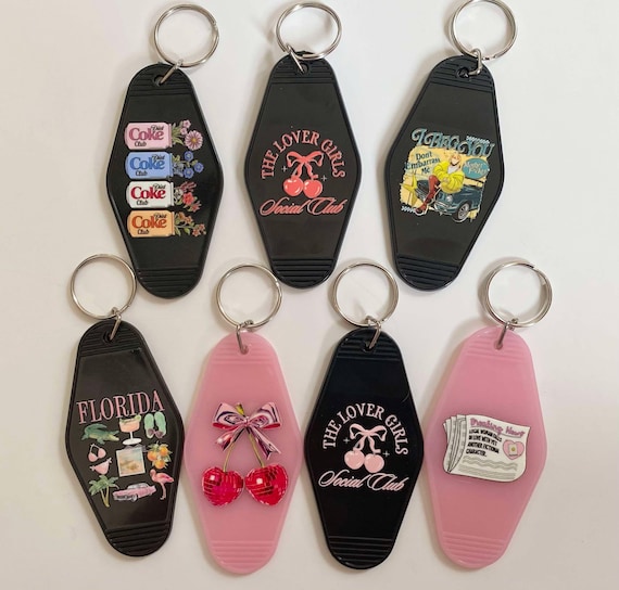 Retro Motel Keychain/Funny Keychains/Motel Keychain/Funny Gifts/Accessories/Custom Keychains