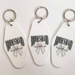 Bridesmaid Keychain - Retro Motel Keychain - Custom Keychain - Gifts for Bridal Party - Bridesmaid Gifts - Bachelorette Party Gifts