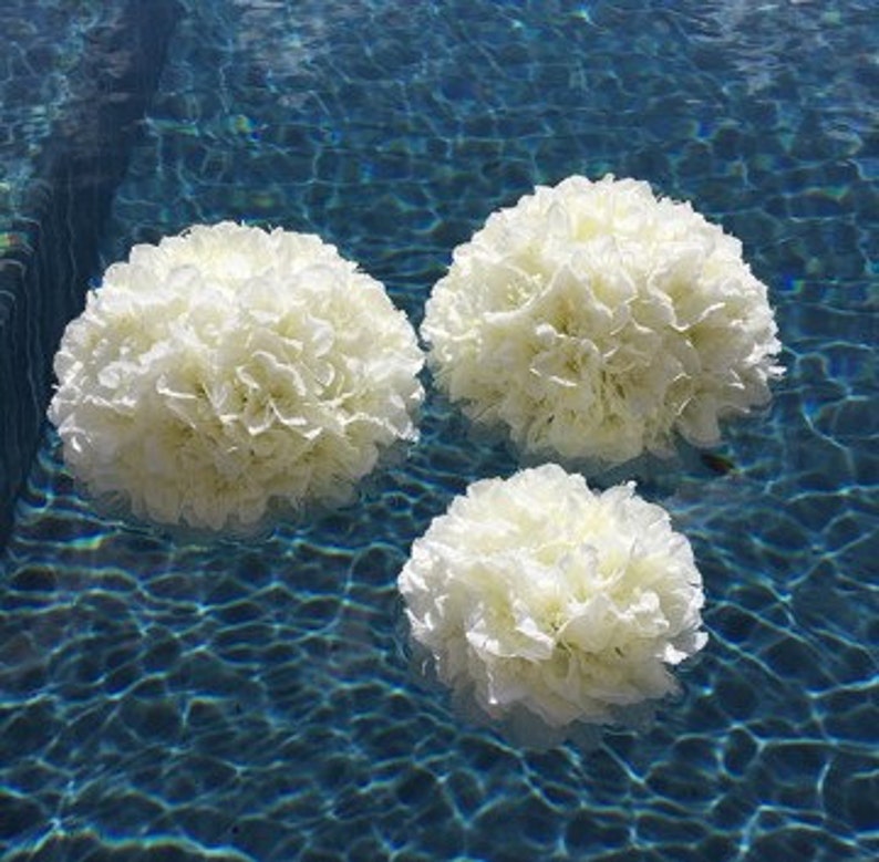 Wedding floating candle pool decoration Set of 10 Etsy