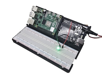 Adjustable Raspberry Pi & Arduino Uno Holder Kit: DIY Electronics Organizer
