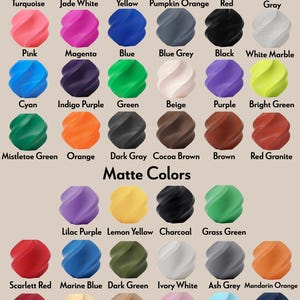 Puede incluir: Una carta de colores con una variedad de colores mate, incluyendo Turquesa, Jade White, Amarillo, Naranja Calabaza y Rojo. La carta tambi&eacute;n incluye colores como Rosa, Magenta, Azul y Gris Azul. Se muestra el texto "Matte Colors".