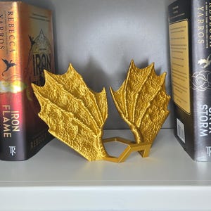 Dragon Wing Book Holder - 3D Printed Bookshelf Decoration