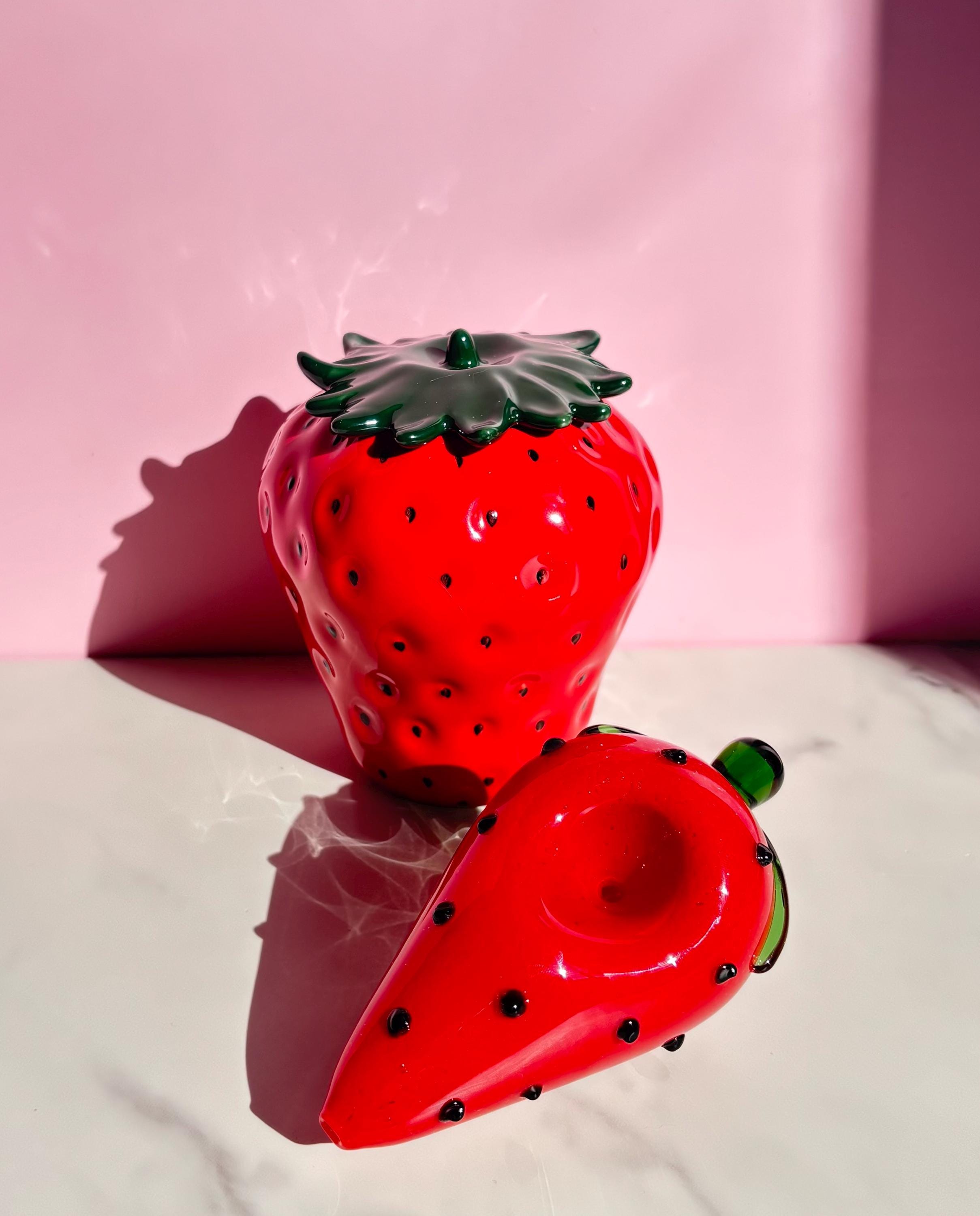 Strawberry jar bundle- strawberry pipe- girly pipe- cute pipes- girly smoking accessories