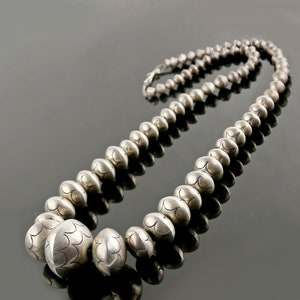 Native American Silver Beads Necklace image 1