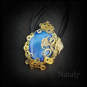 Agate Necklace, Dragon Necklace, Wire Wrapped Pendant, Dragon Pendant, Statement Necklace for Women, Medieval Necklace, Blue Necklace