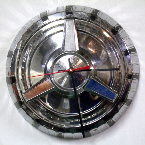 1960's Ford Spinner Hubcap Clock 
