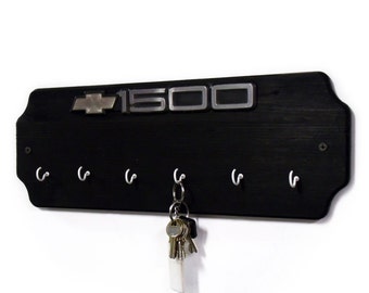 Chevy Truck Key Rack - Chevrolet Silverado 1500 Pickup Black Wood Key Hook - Wall Key Holder - Truck Rack - Pickup Key Rack - Gifts for Him