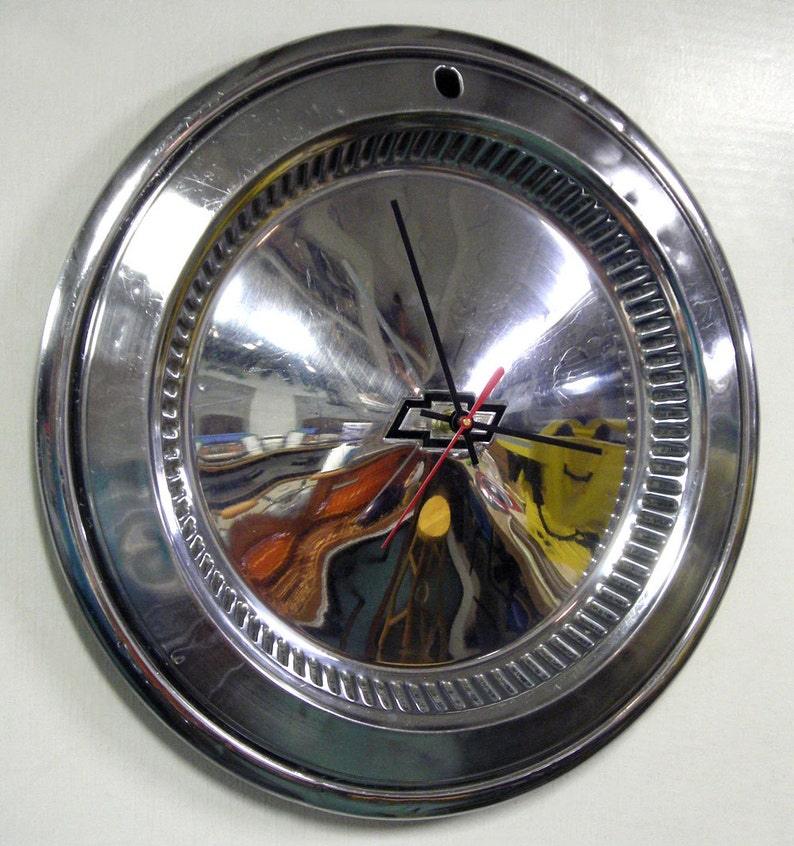 Chevy Hubcap Wall Clock 1975 Chevrolet Chevelle Impala Hub ...