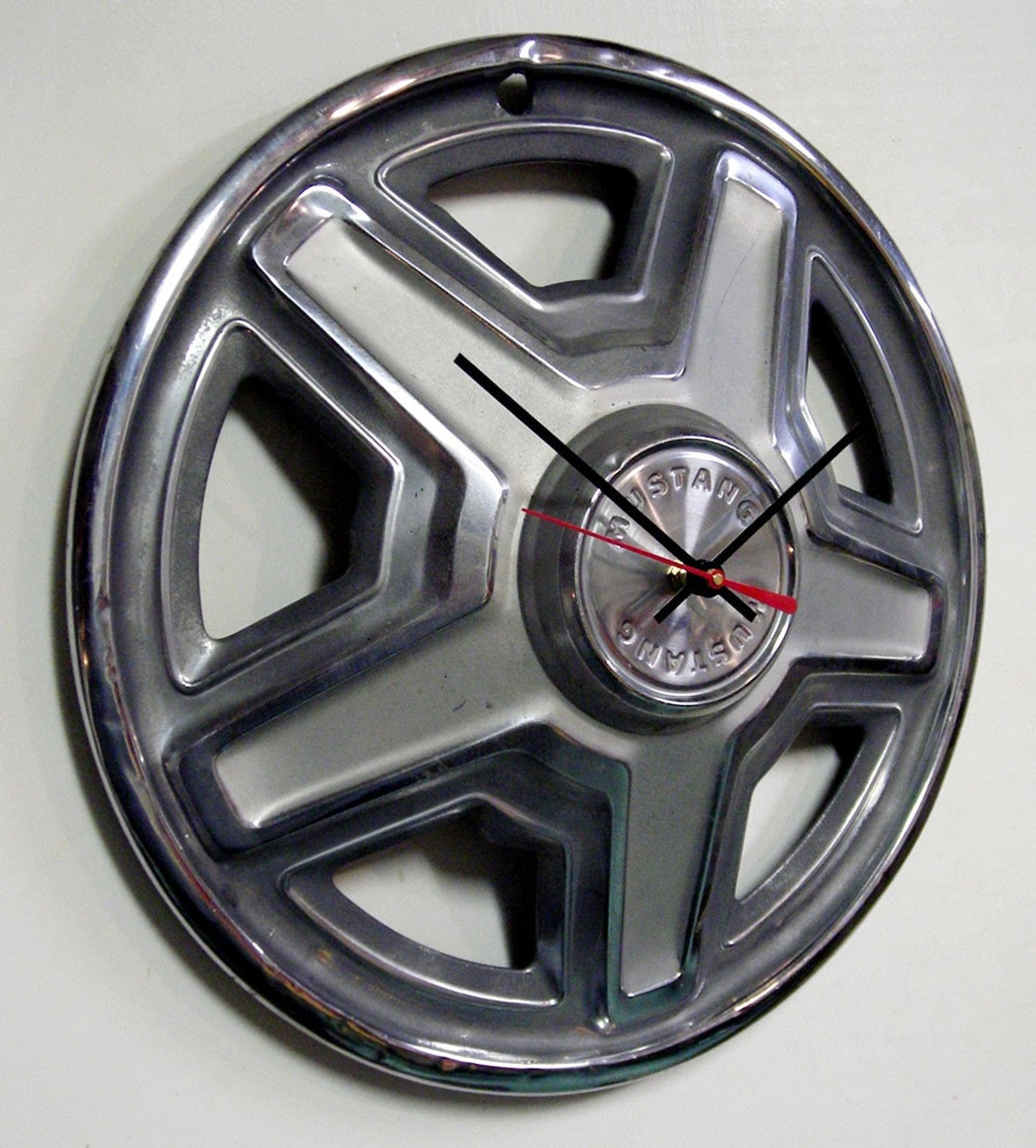 1969 Ford Mustang Hubcap Clock Classic Car Wall Clock Etsy