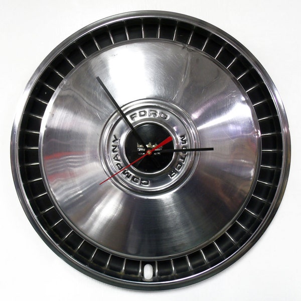 1971 - 1977 Ford Hubcap Clock - Wall Clock - Retro Car Truck Van Clock - Torino, Galaxie 500, F100 - F350