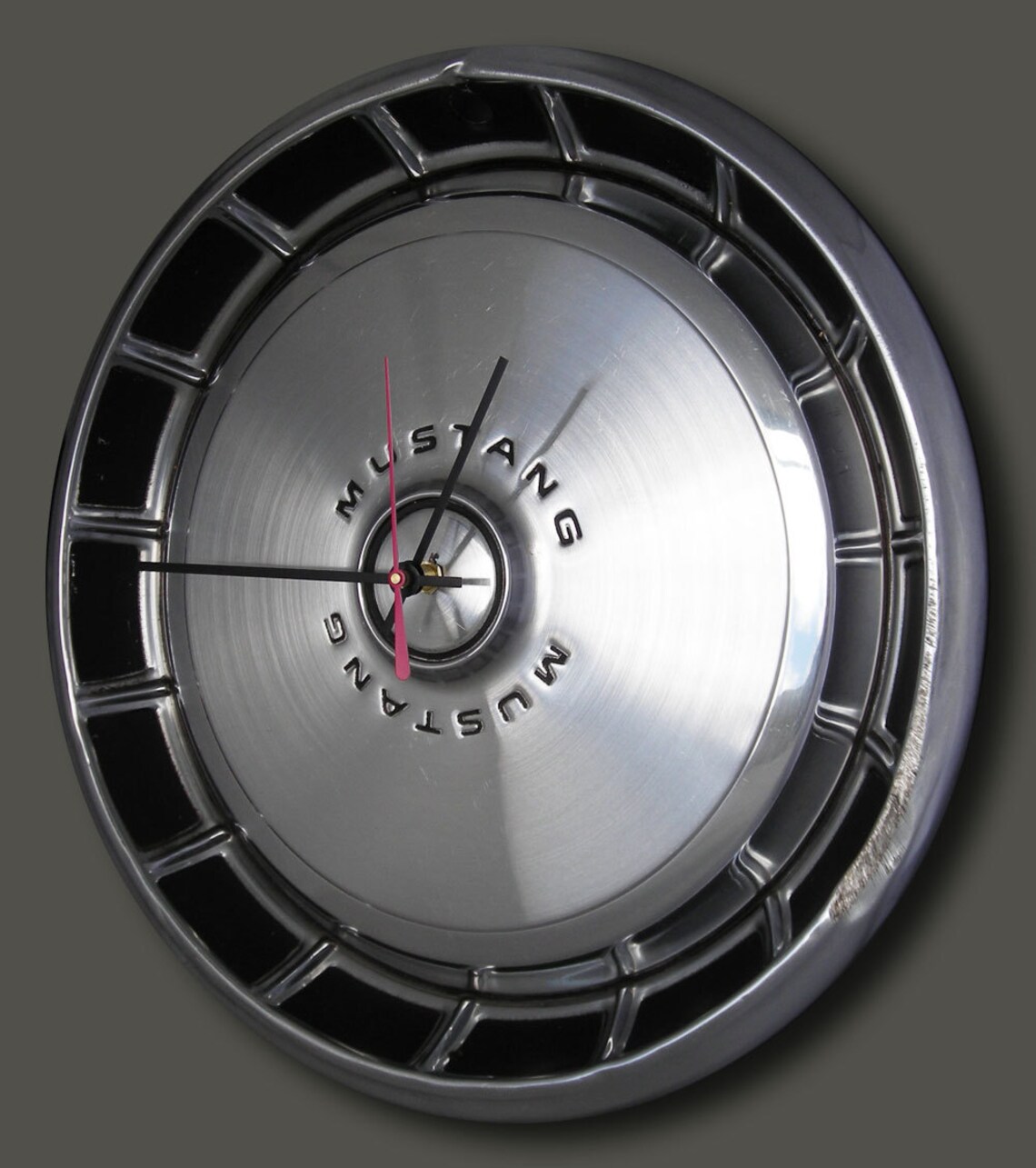 1971 1973 Ford Mustang Hubcap Wall Clock 1972 Hub Cap Etsy