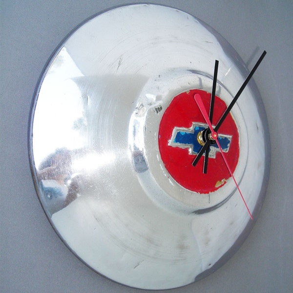 1949 - 1950 Chevy Bel Air Wall Clock - Chevrolet Bowtie Classic Car Hubcap - Styleline Fleetline Hub Cap