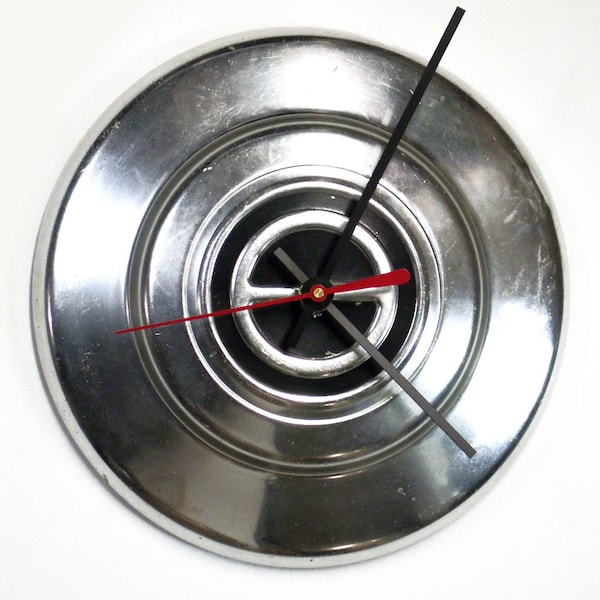 Industrial Clock - 1993 - 1997 Ford Ranger Pickup Truck Hubcap Clock - Recycled Hub Cap Wall Clock - 1994 1995 Father's Day Gift for Him