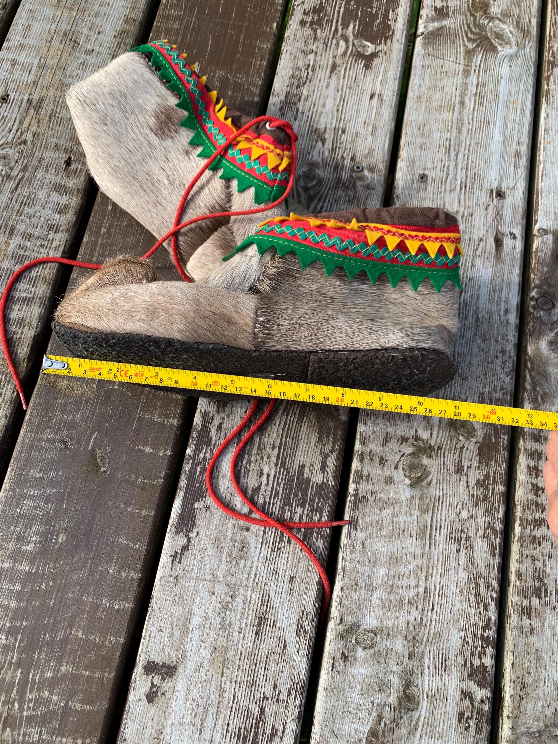 NORWEGIAN LAPLAND SAAMI Reindeer Fur Shoes Vintage Handmade Sami Lapland Boots - Etsy main image 2