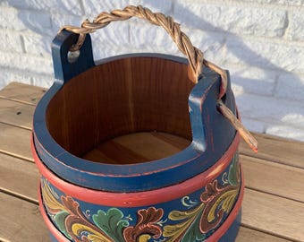 Vintage Rosepainted Wooden Bucket: Norwegian Rosemaling Kitchen Decor