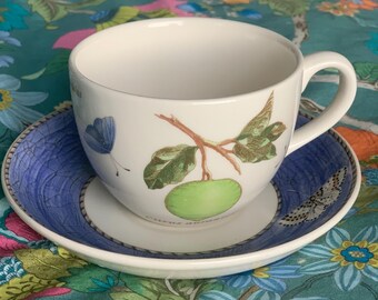 Set of 2 Wedgwood Sarah's Garden Tea Cups and Saucers - Citrus