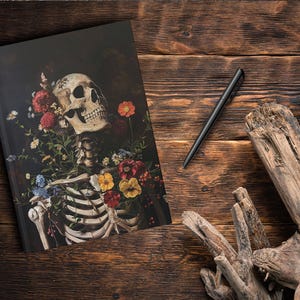 Skelett und Blumen Hardcover Notizbuch, Leben und Tod, Florales Skelett Design Journal, Dark Academia, Dark Aesthetics