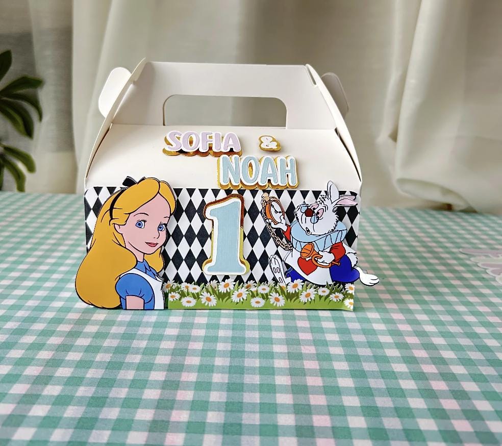 Alice in Wonderland Favor Boxes | Birthday Party Favor Boxes ...