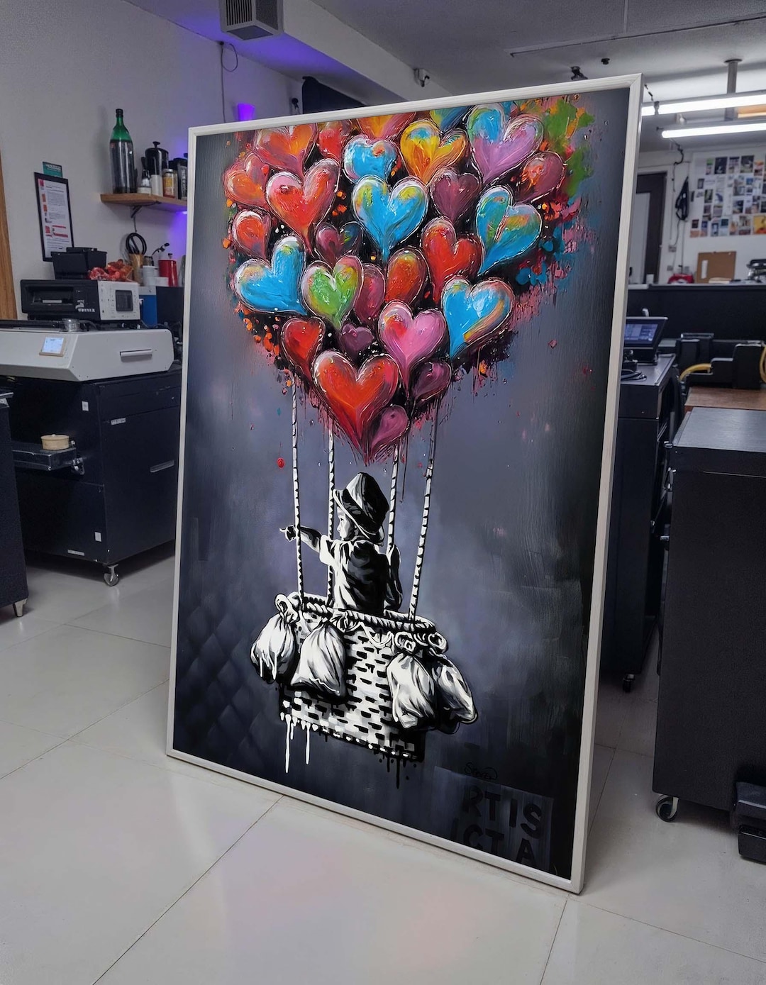Wall Clock Flying Balloon カリモク BANKSY Wall Clock Flying Balloon カリモク BANKSY wall26 Framed