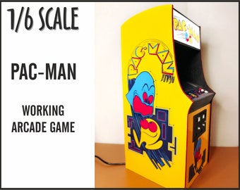 Miniature Pac man arcade machine, 1/6 scale (playscale).