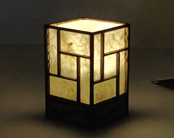 Japanese traditional lamp. 1/12 miniature for dollhouses