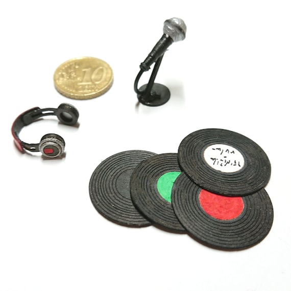 Mini strumento musicale regolabile da 8 a 13 cm Mini modello di replica per action figure 1:12 accessori per casa delle bambole ornamenti decorazione per la casa (nero, (regolabile) 8 - 13 cm